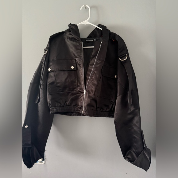 PrettyLittleThing Black Oversized Bomber Jacket with Hood - Picture 3 of 13